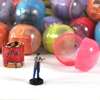 MEGLEPET&Eacute;STOJ&Aacute;SOK - MIX HARRY POTTER FIGUR&Aacute;K KAPSZUL&Aacute;BAN (100 db)