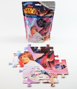Star Wars kirak&oacute; meglepet&eacute;scsomagban (blindbag) 38,1 x 28,5 cm (12 db)