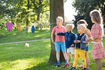 BS BUITENSPEEL – FA ÁLLATI POPSI DOBÁLÓS JÁTÉK (2 db)