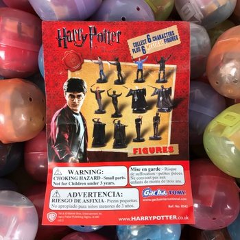 MEGLEPET&Eacute;STOJ&Aacute;SOK - MIX HARRY POTTER FIGUR&Aacute;K KAPSZUL&Aacute;BAN (100 db)