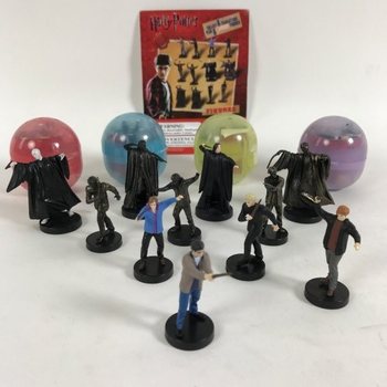 MEGLEPET&Eacute;STOJ&Aacute;SOK - MIX HARRY POTTER FIGUR&Aacute;K KAPSZUL&Aacute;BAN (100 db)