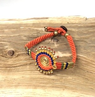 HANDMADE ORIGINALS Kark&ouml;tő Narancss&aacute;rga/Barna (1 db)