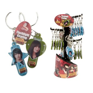CAMP ROCK VIL&Aacute;G&Iacute;T&Oacute; KULCSTART&Oacute; KIJELZŐN (36 db)