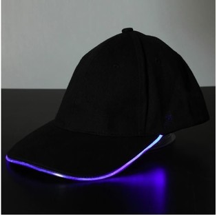 VIL&Aacute;G&Iacute;T&Oacute; LED SAPKA / PARTY SAPK&Aacute;K - SZ&Iacute;N: LILA (12 db)