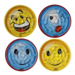 SMILEY T&Uuml;RELEMJ&Aacute;T&Eacute;K (48 db)