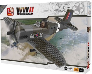 Sluban K&uuml;l&ouml;nleges kiad&aacute;s: Spitfire M38-70071 (1 db)