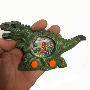 Dinoszaurusz T-Rex v&iacute;zi j&aacute;t&eacute;k (12 db)